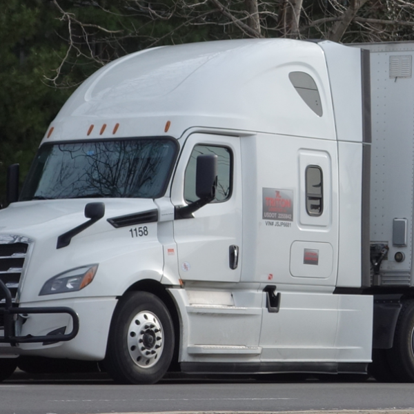 ¿Cómo comprar un camión usado de carga pesada en Colombia?